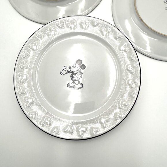 NWT Disney Parks Collection, Mickey Mouse Ceramic 8" Salad Dessert Plates, Set 4 - Picture 8 of 10